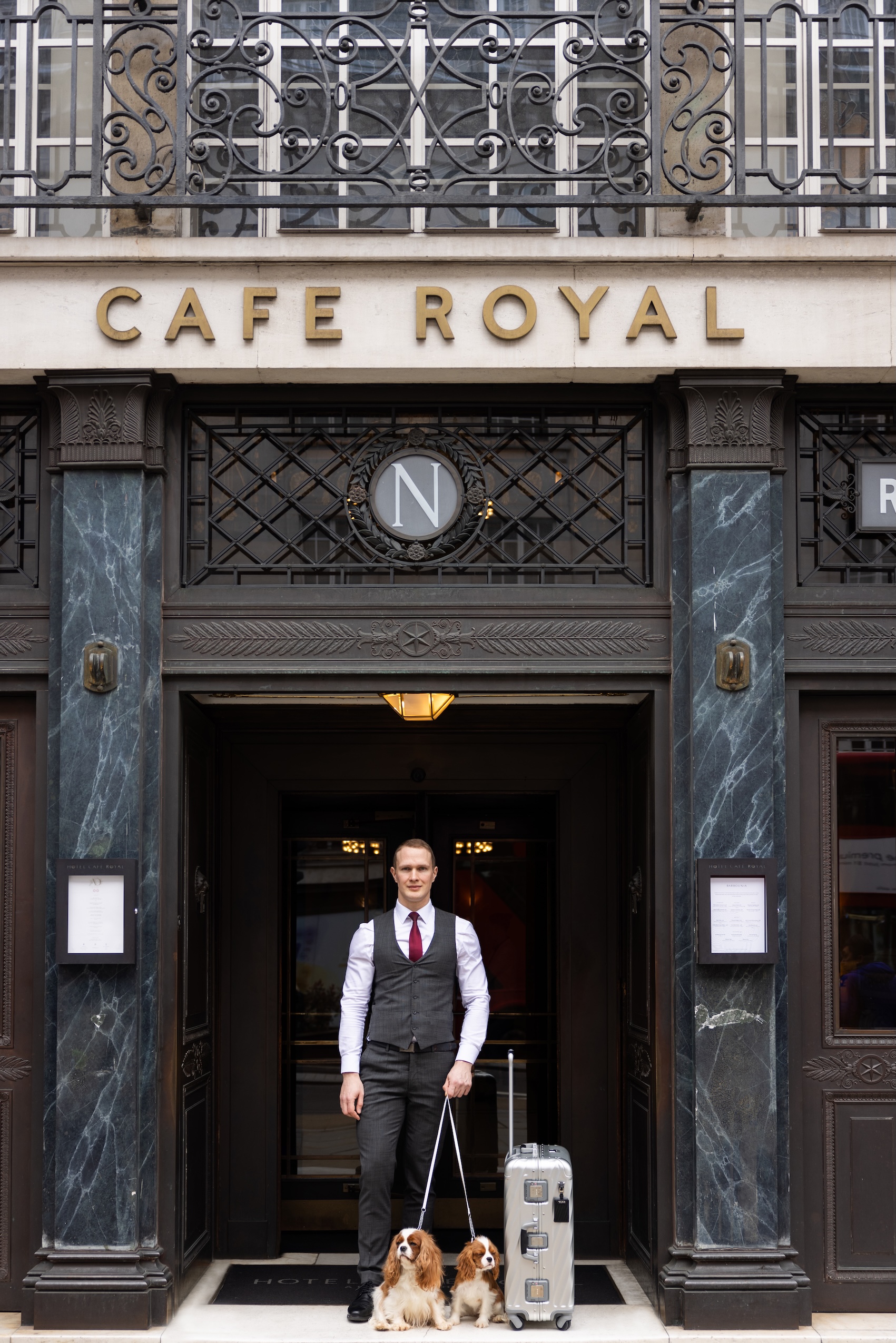 Hotel Caf&amp;eacute; Royal