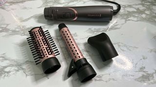 The components of the Remington Curl and Straight Confidence Airstyler