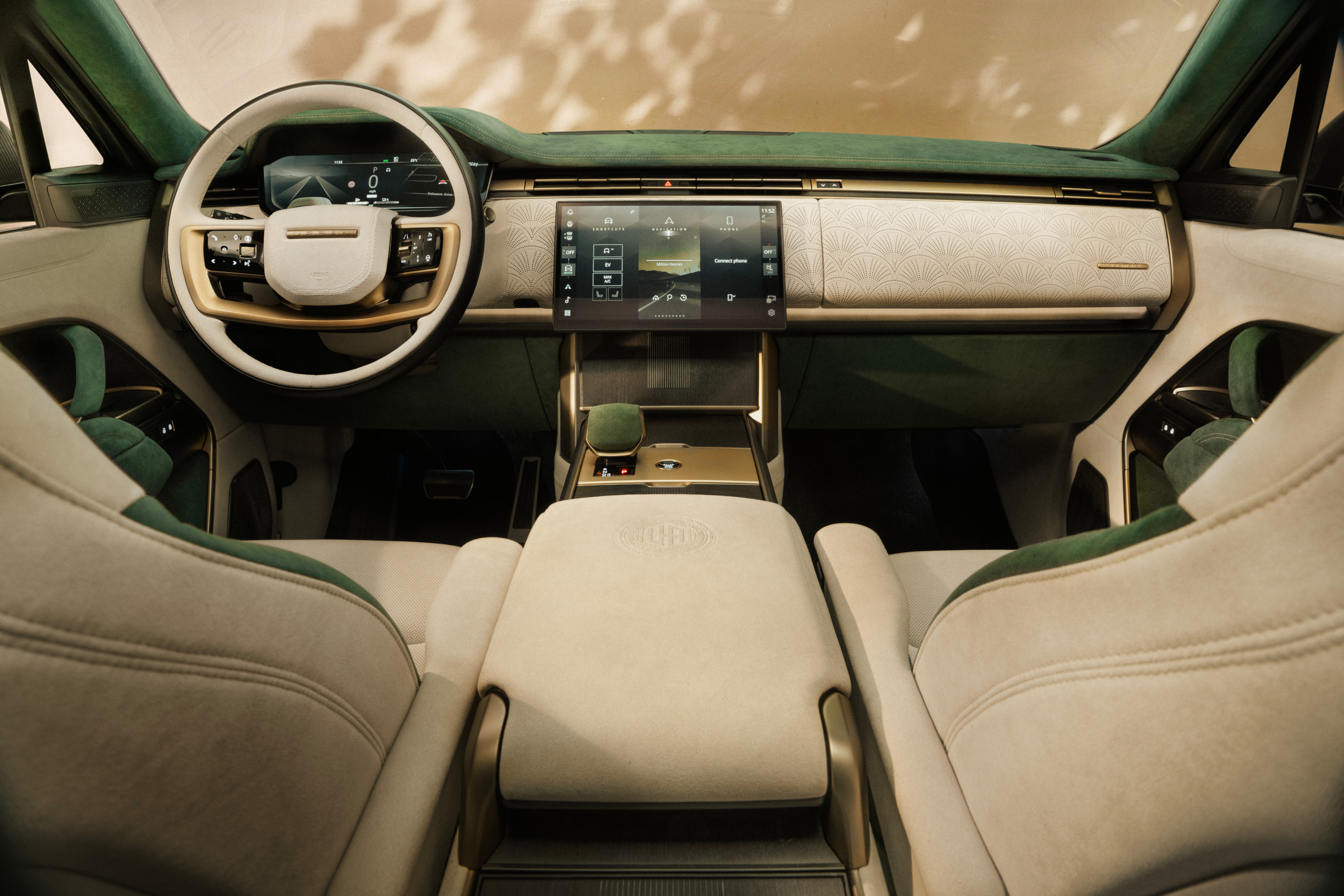 Urban Automotive x Visionnaire Range Rover LWB dashboard