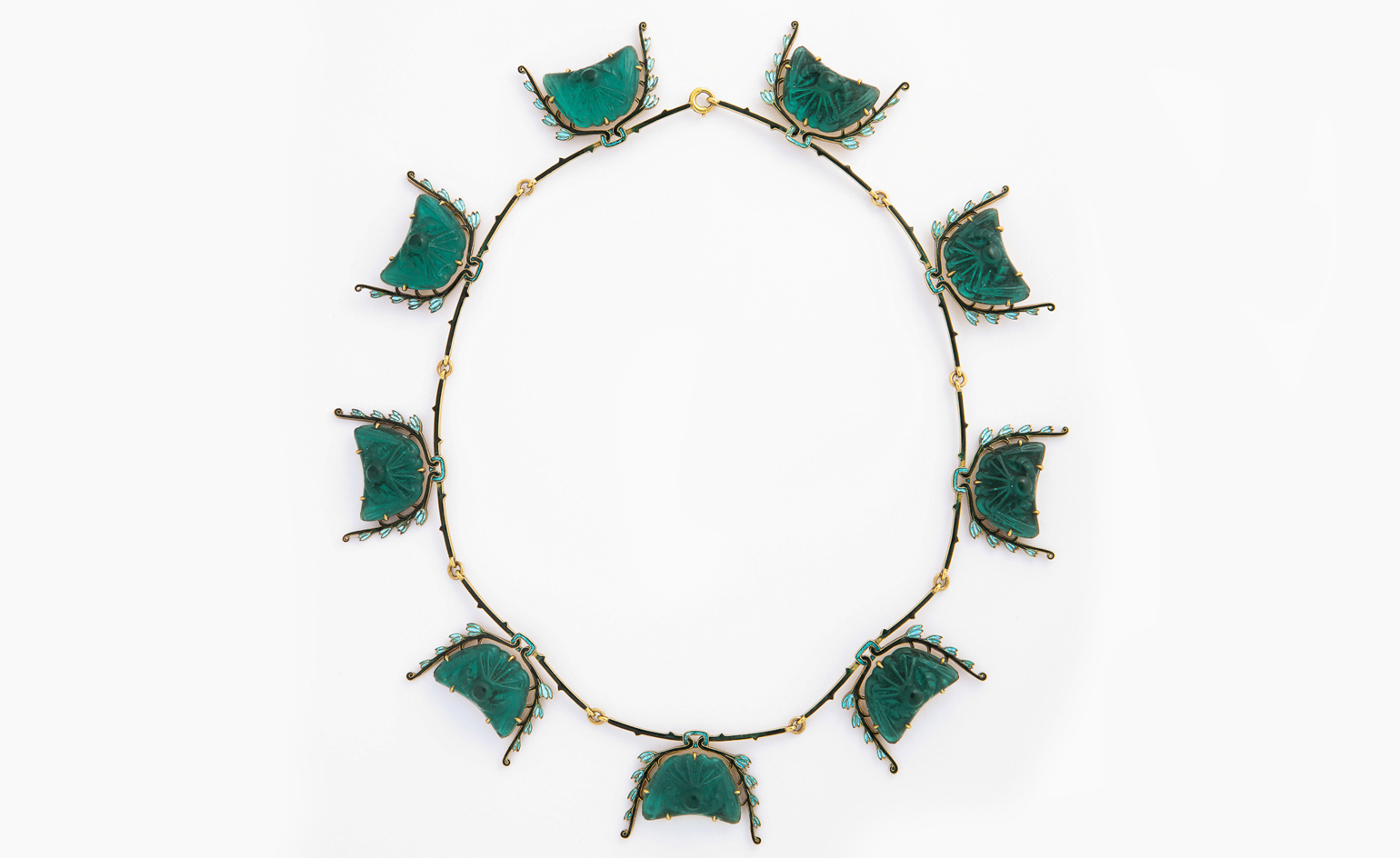A la veille Russie necklace