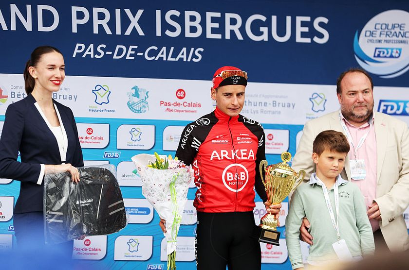 ISBERGUES, FRANCE - SEPTEMBER 21: Clement Venturini of France and Team Arkéa - B&amp;amp;B Hotels celebrates at podium as France Cup prize winner during the 79th Grand Prix d&amp;apos;Isbergues - Pas de Calais 2025 a 201.1km one day race from Isbergues to Isbergues on September 21, 2025 in Isbergues, France. (Photo by Rhode Van Elsen/Getty Images)