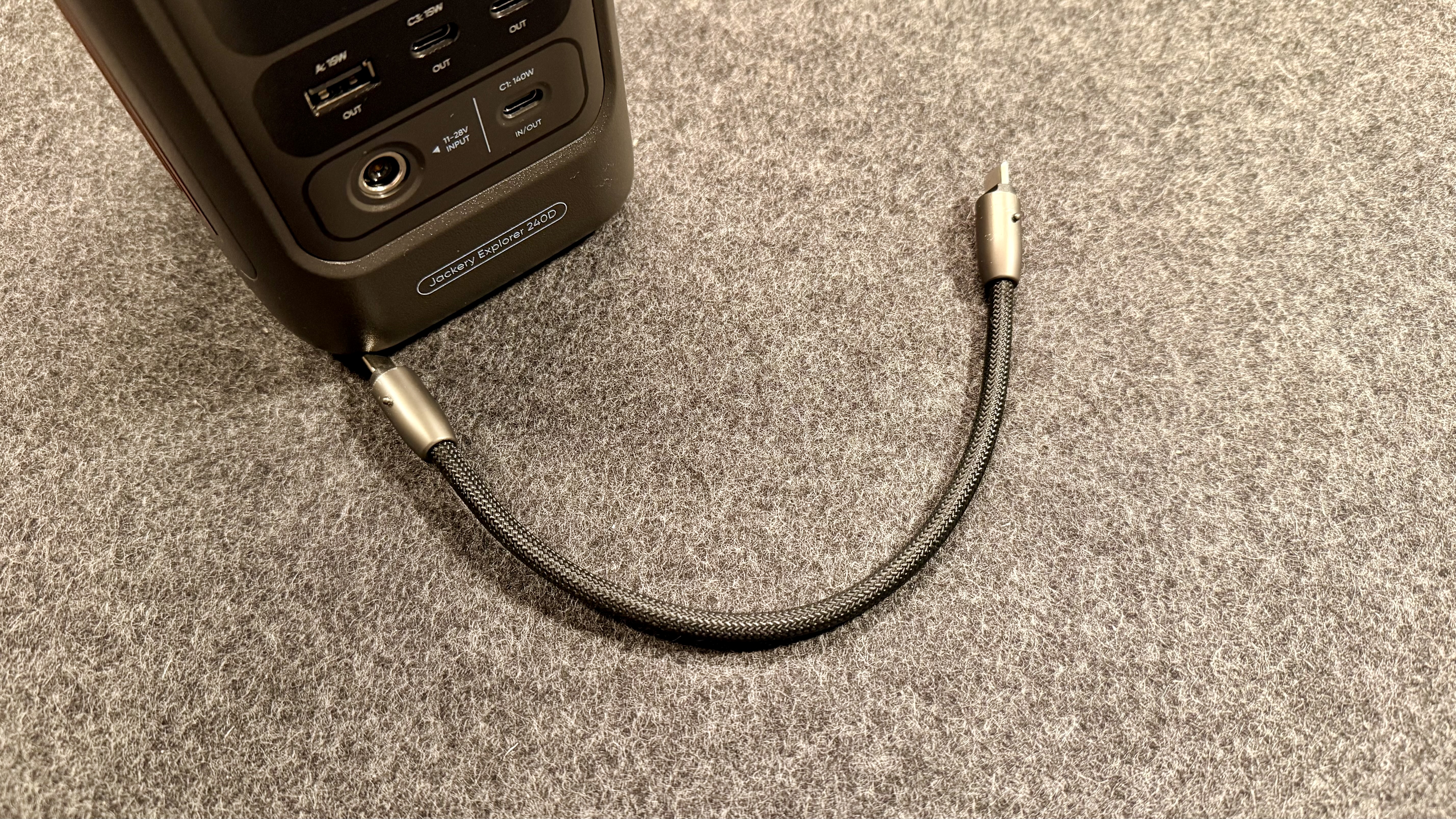 Jackery | Explorer 240D