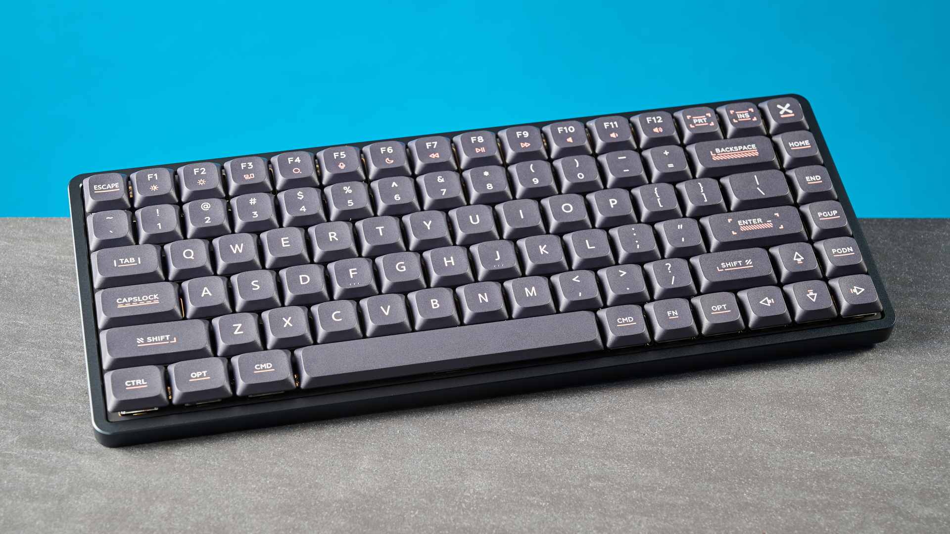 A black Iqunix Magi75 mechanical keyboard