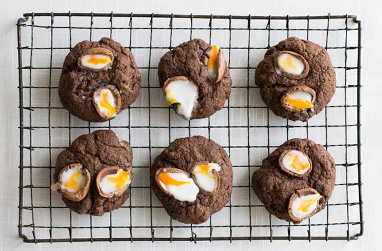 Creme Egg cookies