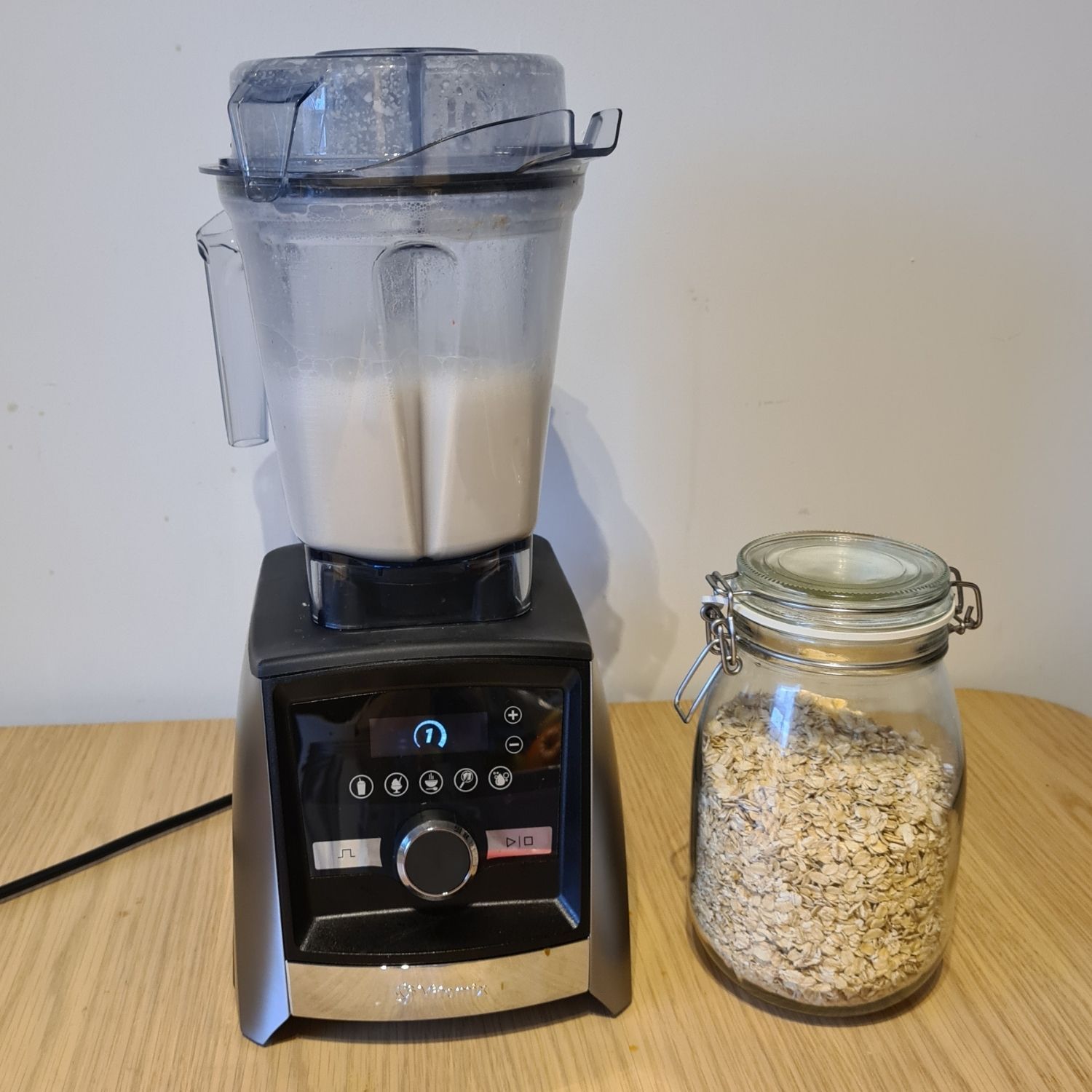 How we test blenders a look inside H&G's test kitchen