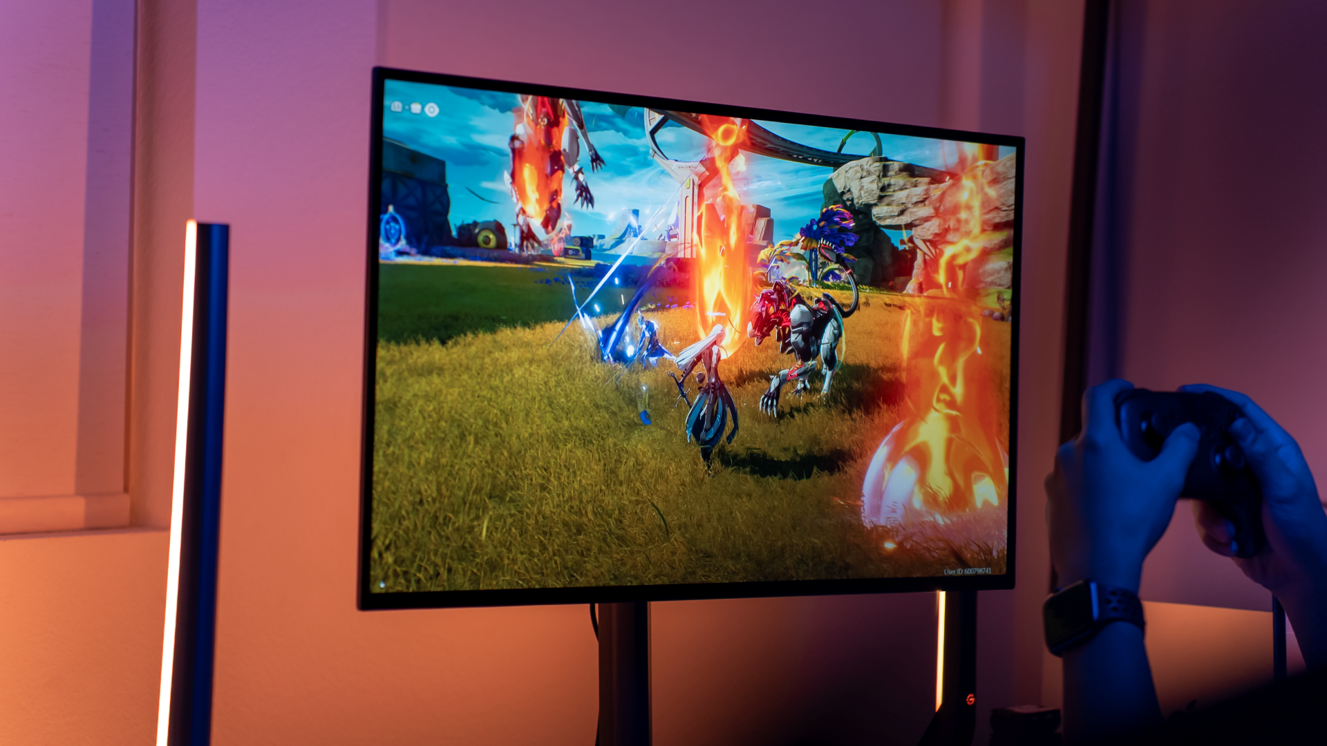Use your Gigabyte OLED to play on PC or console