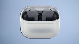 Samsung Galaxy Buds 3 FE on TR's blue background