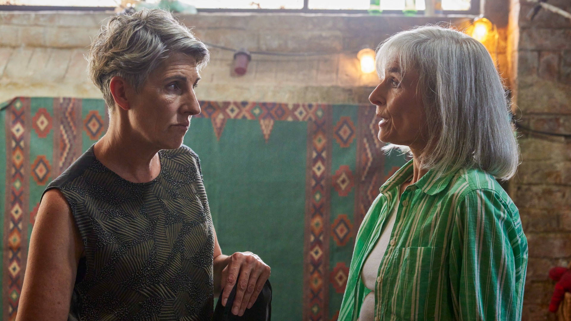 Holly Gaskell (TAMSIN GREIG), Yvonne Vaux (AMELIA BULLMORE) in Riot Women