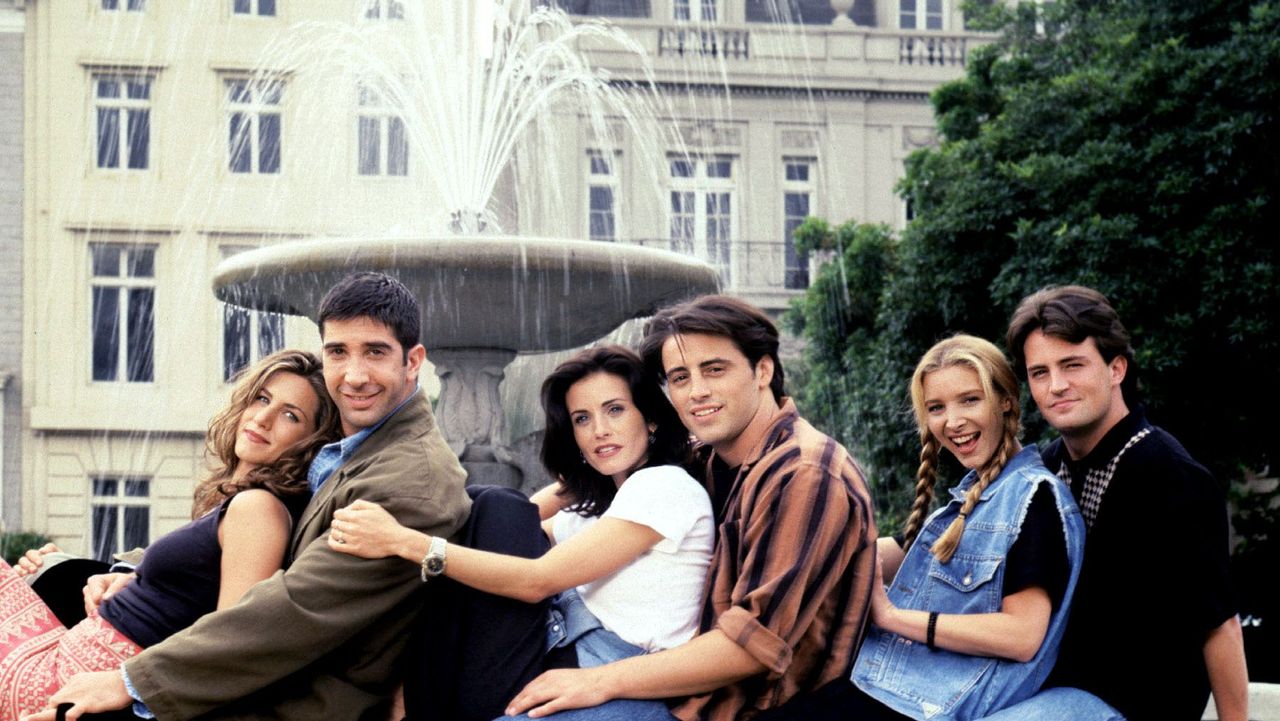 bpew2g jennifer aniston, david schwimmer, courteney cox, matt leblanc, lisa kudrow, matthew perry, friends season 1, 1994