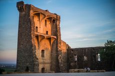 Ch&acirc;teauneuf-du-Pape 2024
