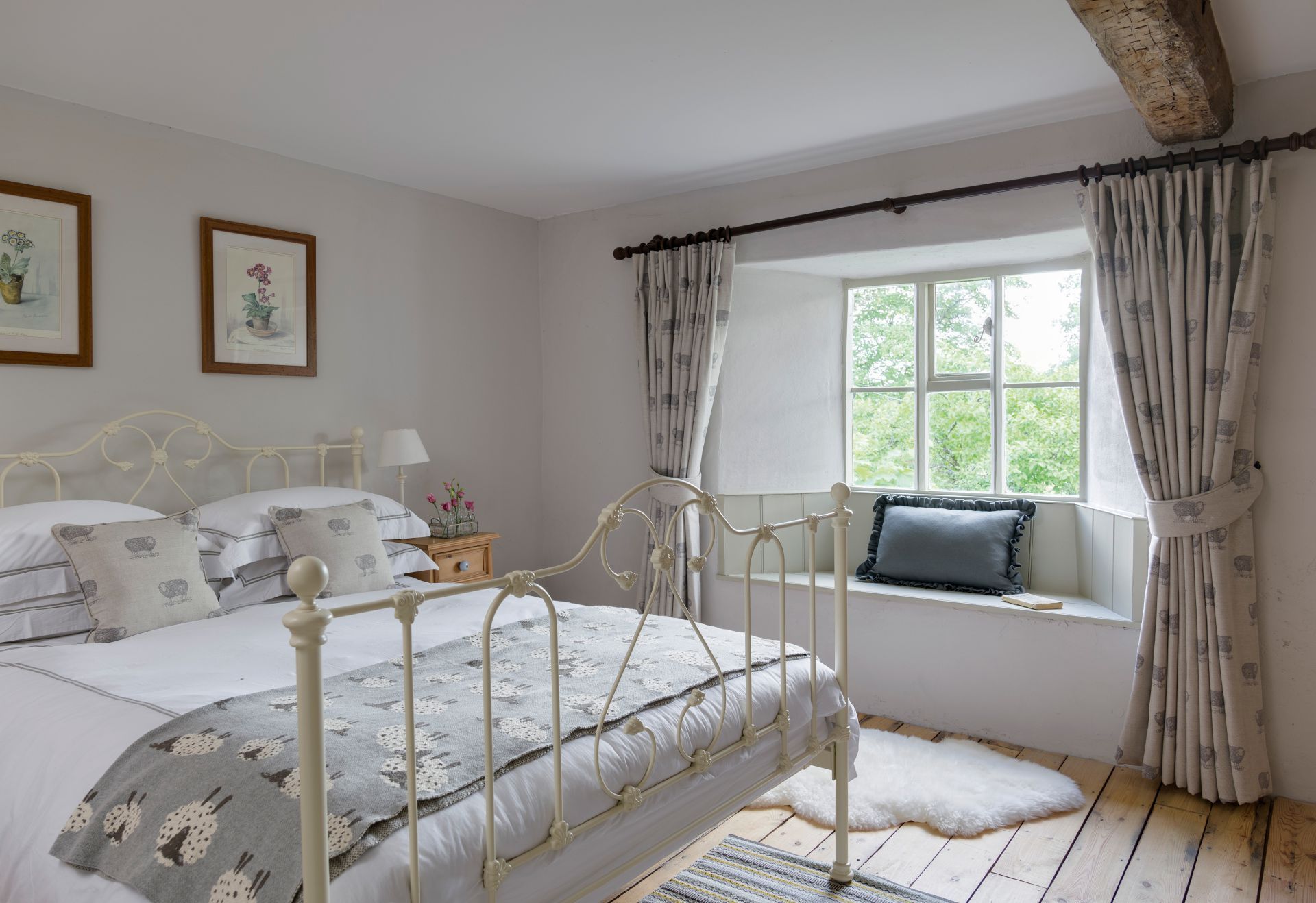How to create the perfect traditional bedroom Real Homes