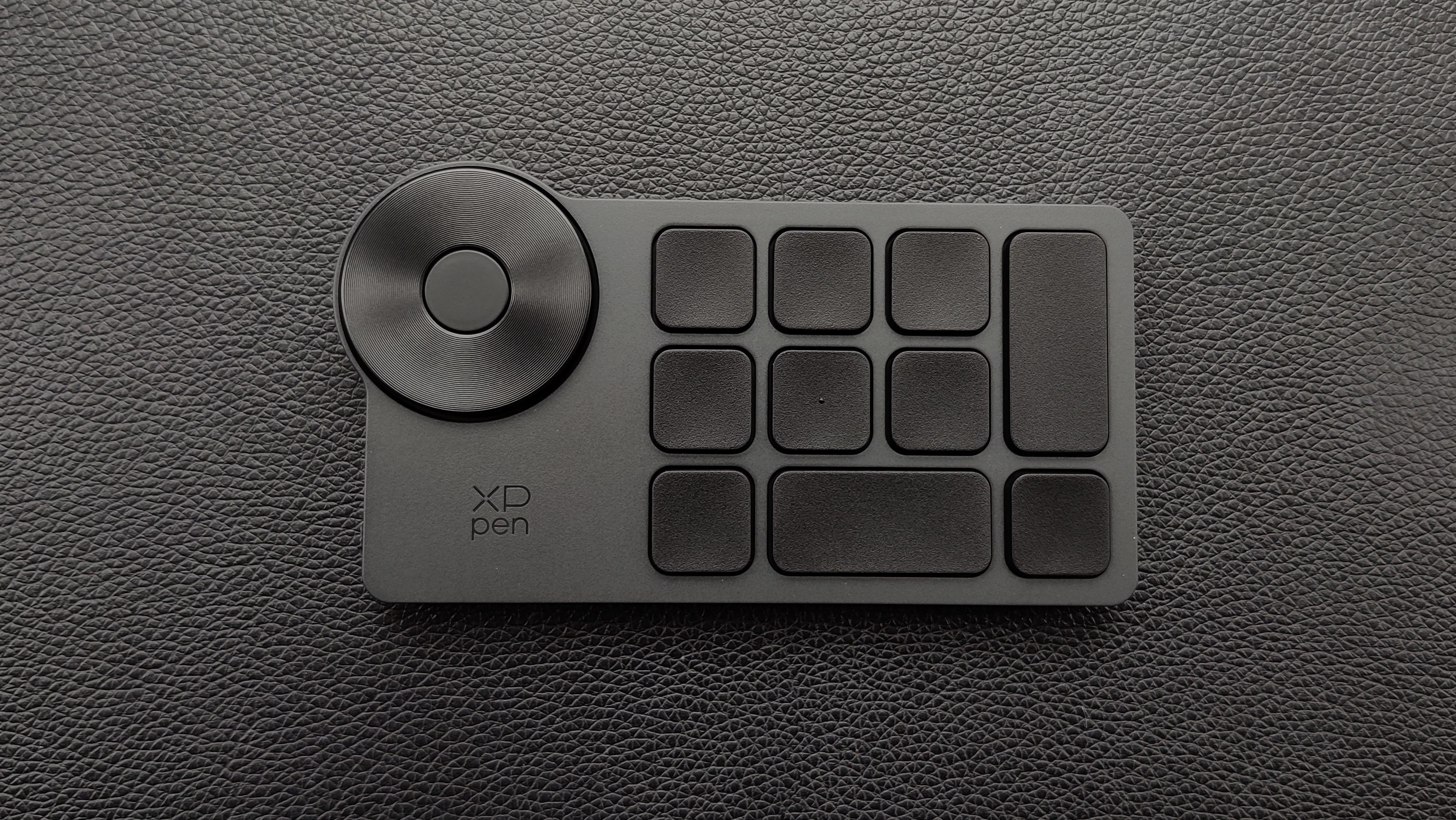 The XPPen Artist Pro 16 Gen 2 keydial