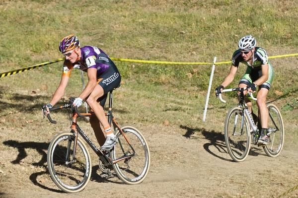 As Oregon&rsquo;s Ryan Trebon (l) continues his torrid pace, Jeremy Powers from Massachusetts starts to struggle.