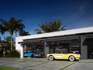 Garage, House in Boca Raton, Florida