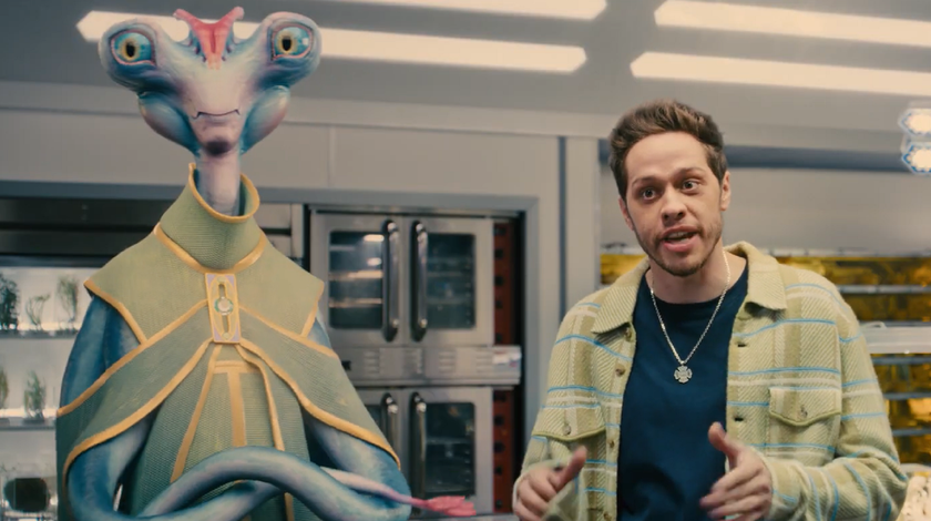 Pete Davidson and an alien in HexClad Cookware&#039;s Super Bowl 2025 ad spot. 