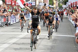 Giorgia Bronzini (Wiggle-Honda) wins final stage at La Route de France