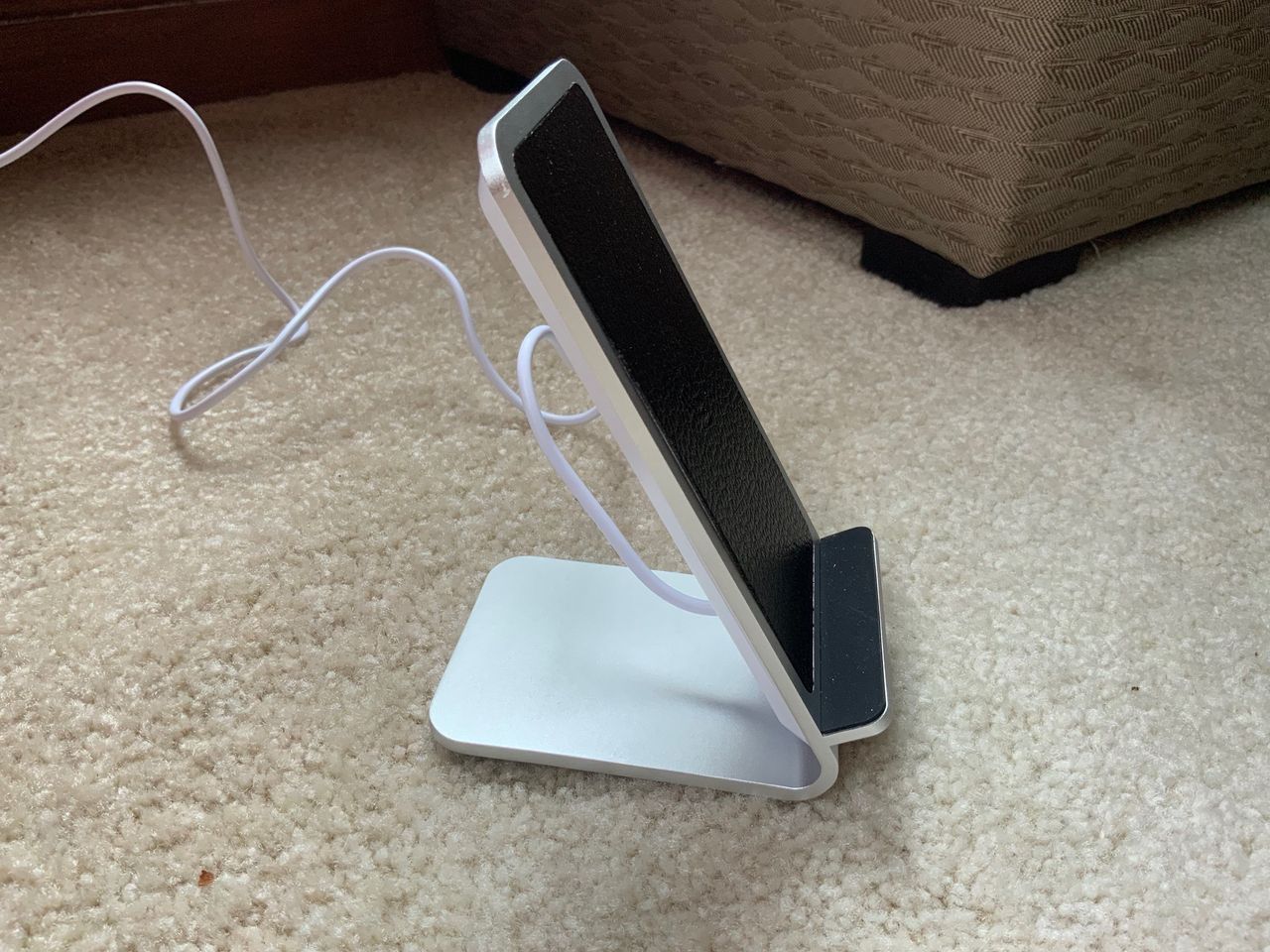 Fuse Chicken GRAVITY LIFT Wireless Charger
