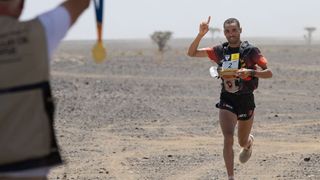 Mohamed El Morabity winning stage 5 of the 2023 Marathon des Sables