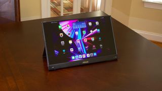 Asus ZenScreen Go MB16AWP