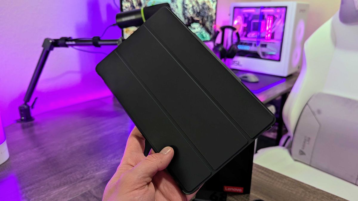 Image of the Lenovo Legion Tab (Gen 3) tablet.