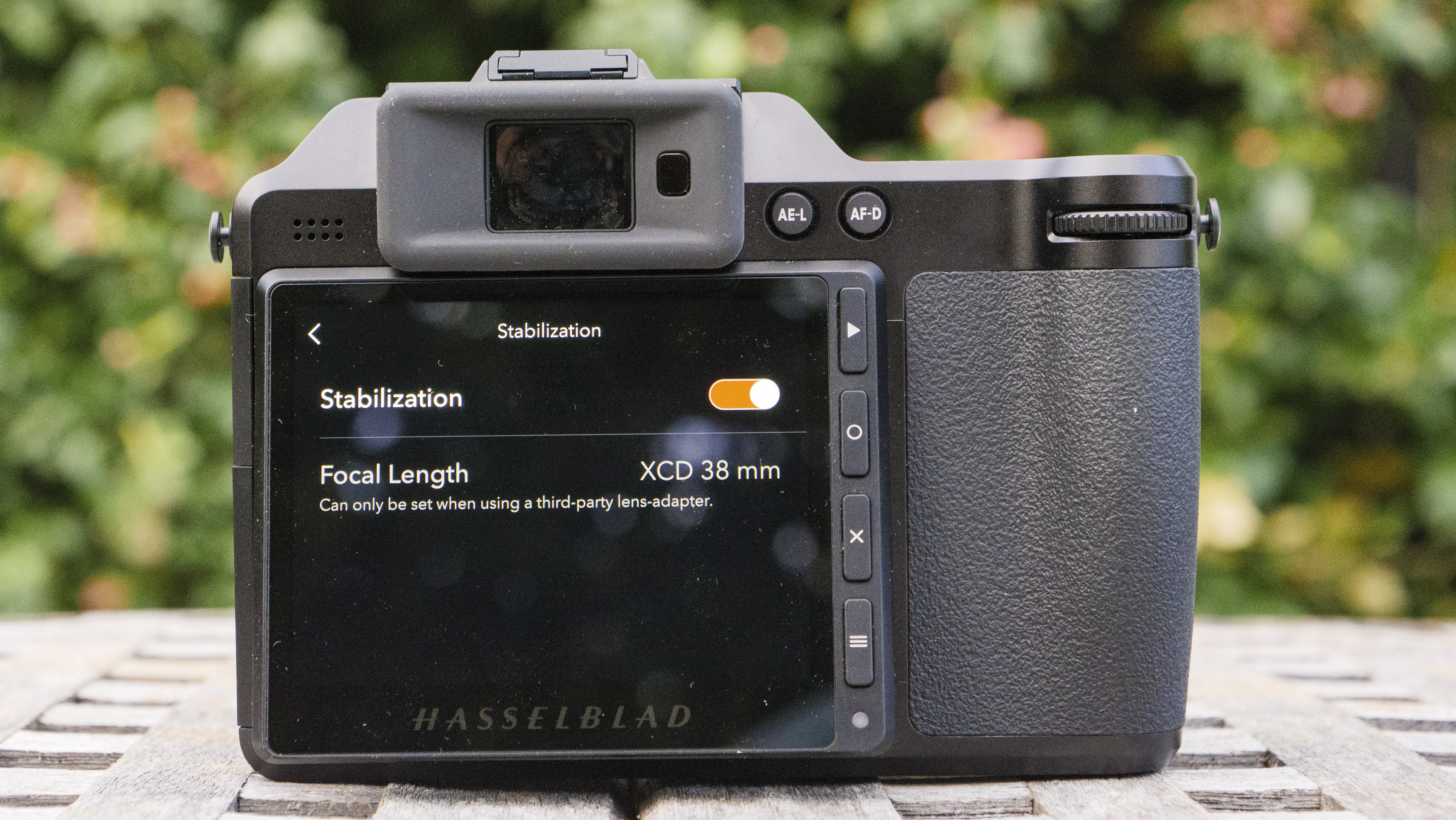 The Hasselblad X2D 100C camera screen showing image stabilisation on