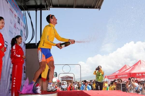 Radoslav Rogina (Loborika) celebrates as the yellow jersey wearer.