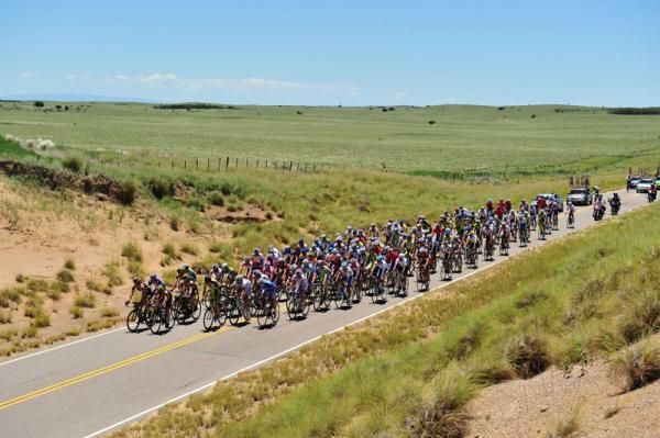 The bunch stays together on stage three