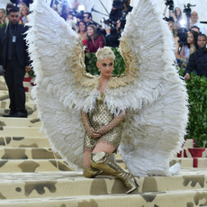 Katy Perry arrives for the 2018 Met Gala on May 7, 2018, at the Metropolitan Museum of Art in New York. - The Gala raises money for the Metropolitan Museum of Arts Costume Institute. The Gala's 2018 theme is Heavenly Bodies: Fashion and the Catholic Imagination