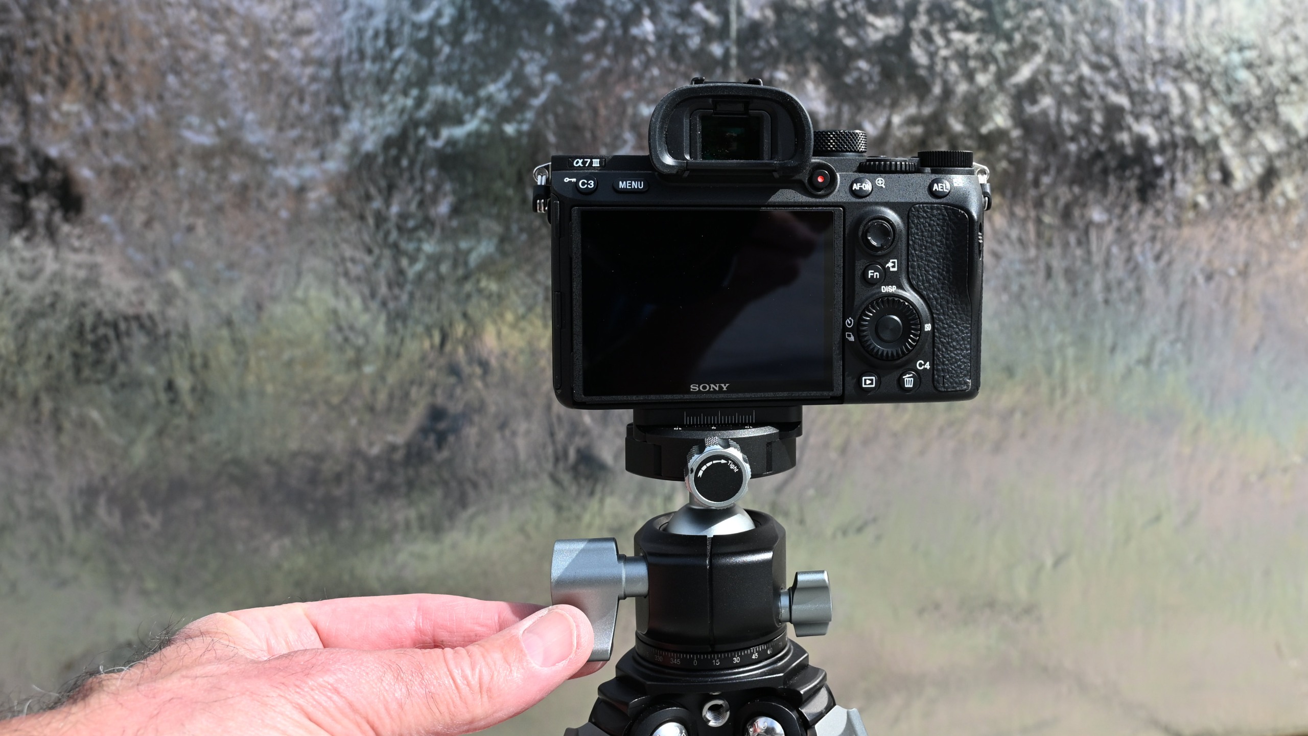Leofoto Poseidon Ocean LP-284C + LH-30 waterproof tripod
