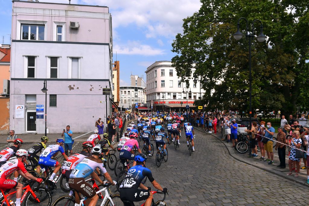 Stage 2 began in Opole City, Poland, with fans along the streets.