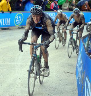 Bradley Wiggins chases, Giro d'Italia 2010, stage 7
