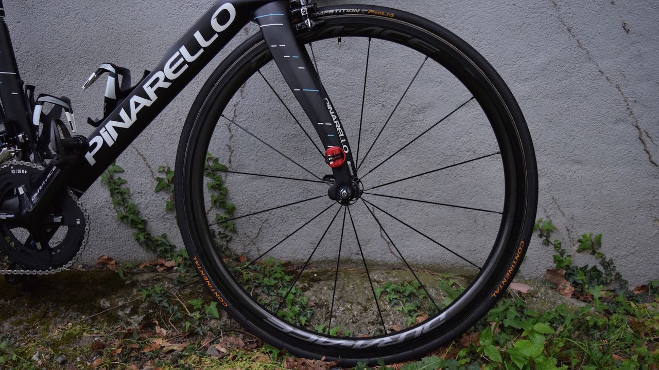 Froome opted for 24mm Shimano Dura-Ace 9100 wheels for the climbing at Tour de Romandie
