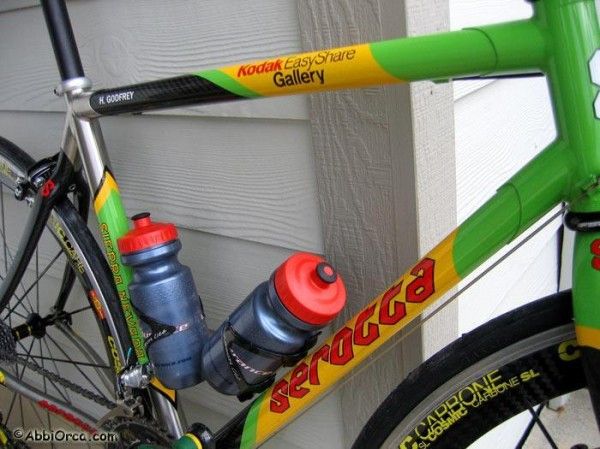 Hand me my shades - the Kodak Gallery - Sierra Nevada bikes will be among the more colourful machines in the 2005 UUS peloton.