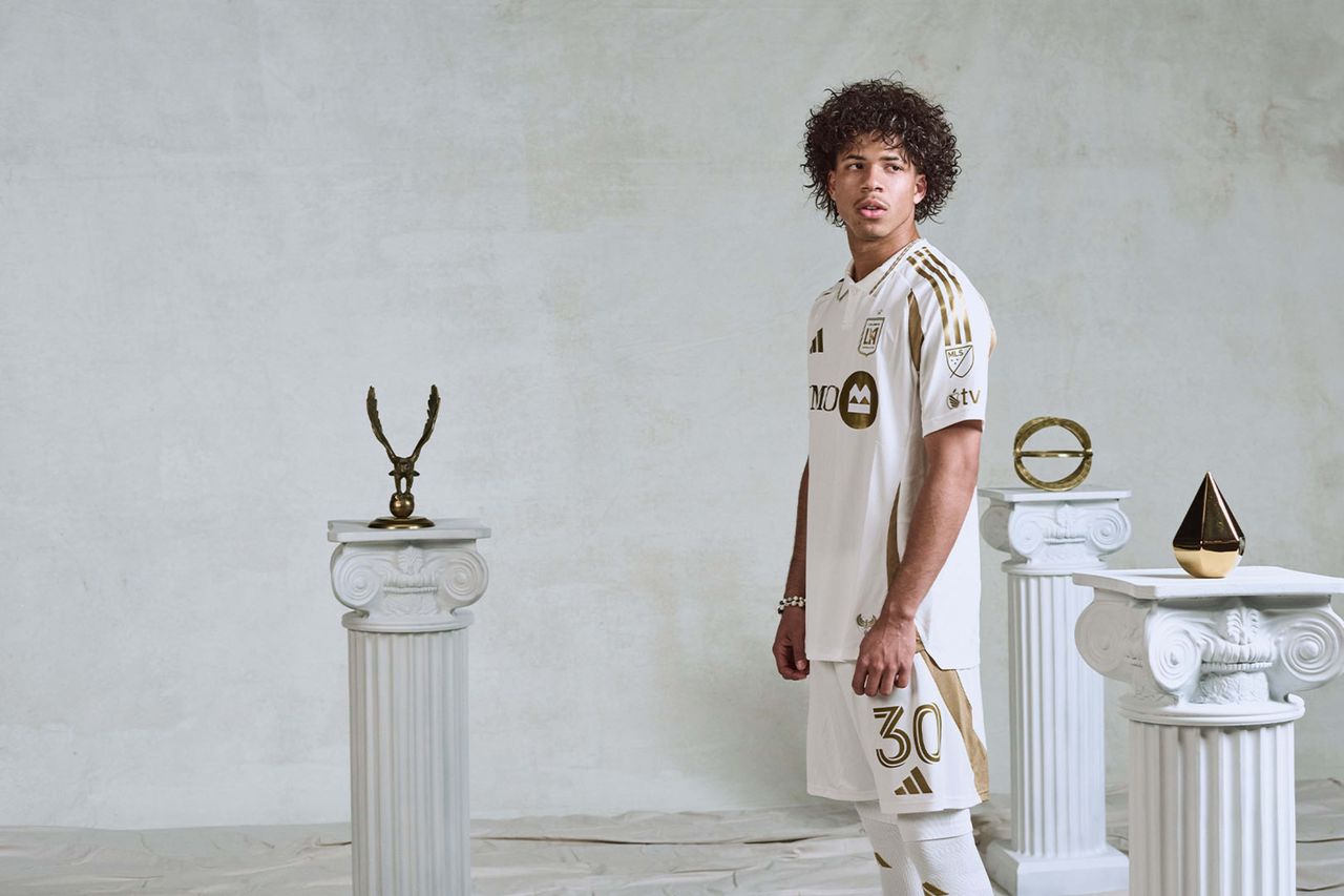 Adidas LAFC 2025 away kit