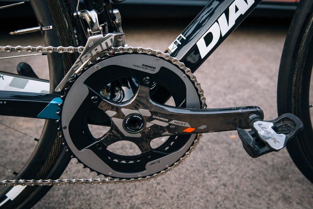 Gaimon&rsquo;s crankset features the standard 53/39 chainring set-up, with 175mm crank arm lengths.