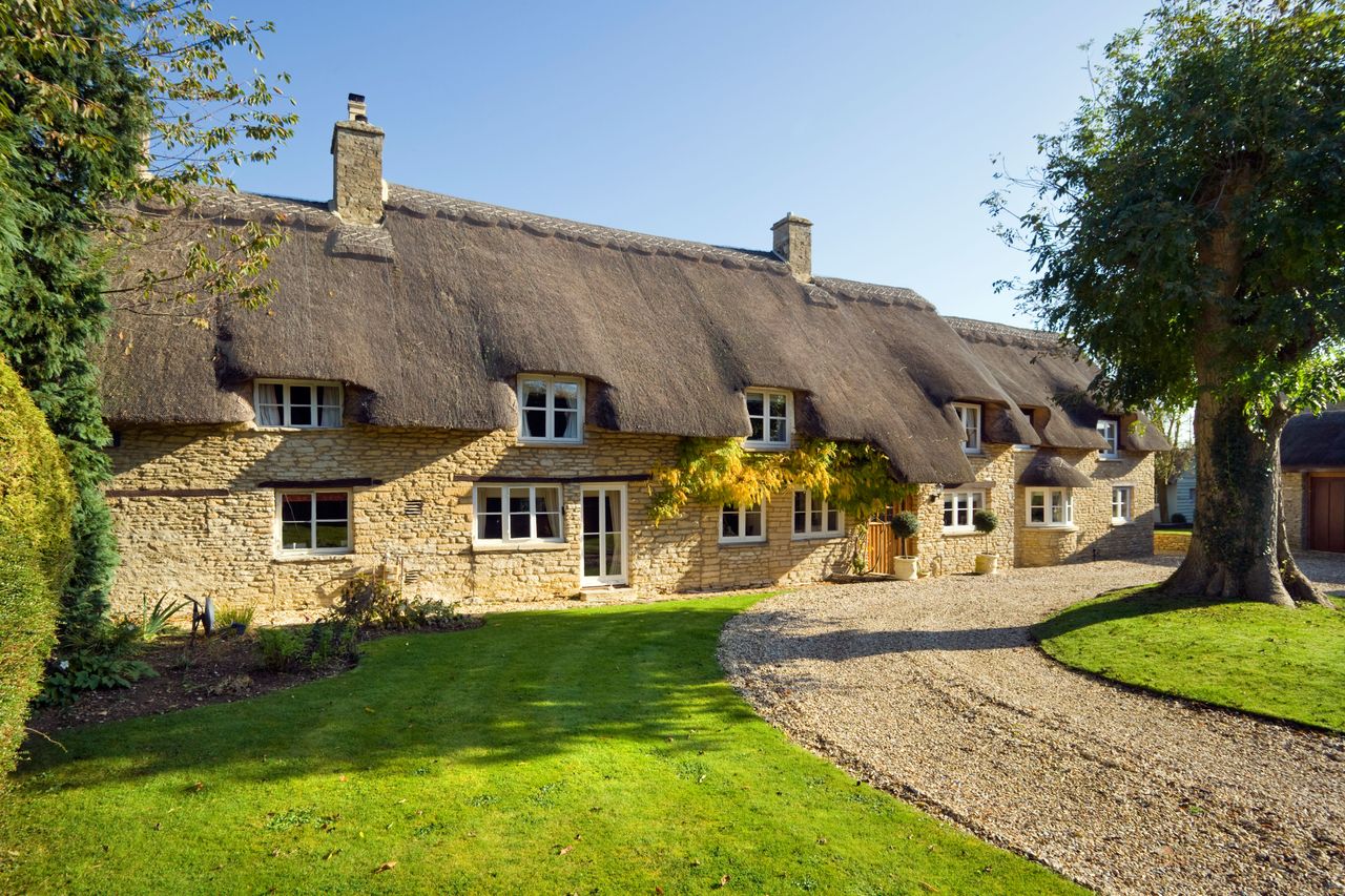 Bampton in Oxfordshire - the village where Downton Abbey was filmed