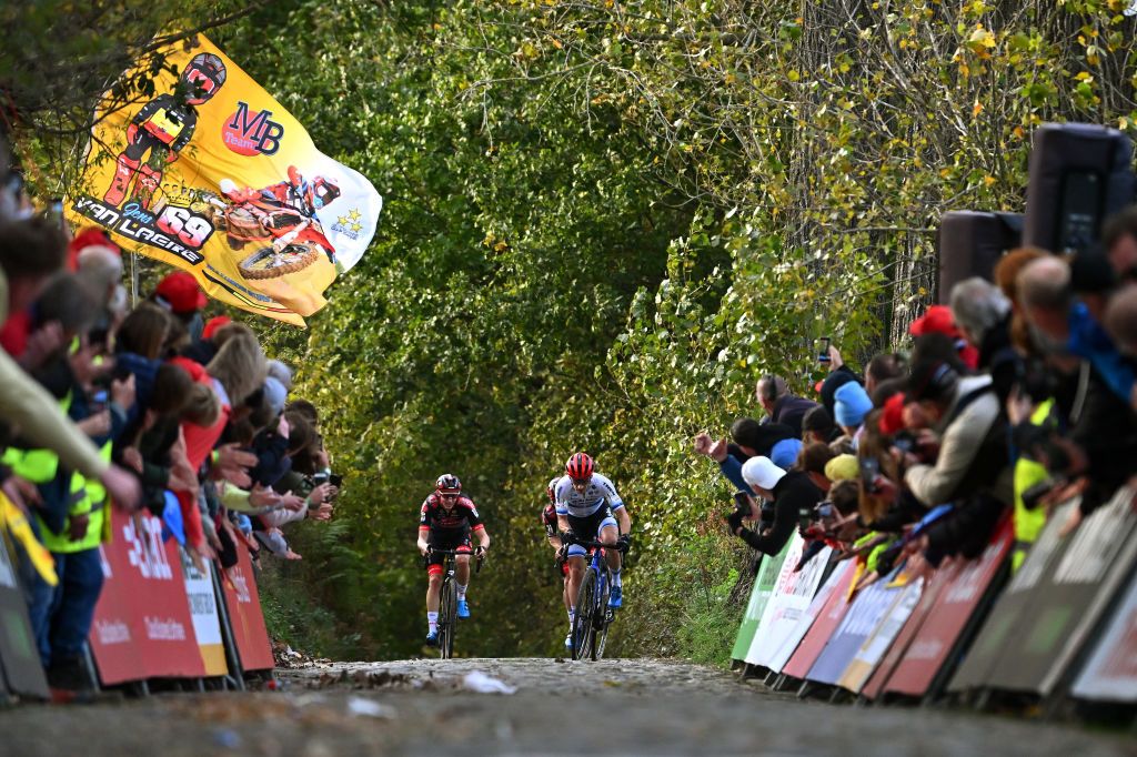 MAARKEDAL BELGIUM NOVEMBER 01 LR Michael Vanthourenhout of Belgium and Team Pauwels Sauzen Bingoal and Lars Van Der Haar of The Netherlands and Team Baloise Trek Lions sprint at finish line during the 33rd Trofee Oudenaarde Koppenbergcross 2022 Mens Elite on November 01 2022 in Maarkedal Belgium Photo by Luc ClaessenGetty Images