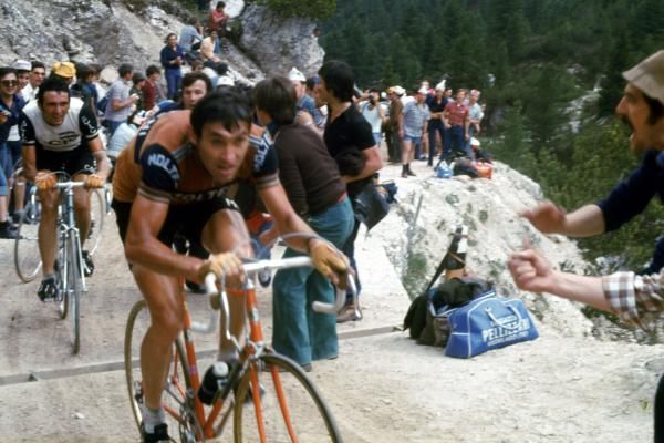 Merckx suffers in the 1976 Giro d'Italia