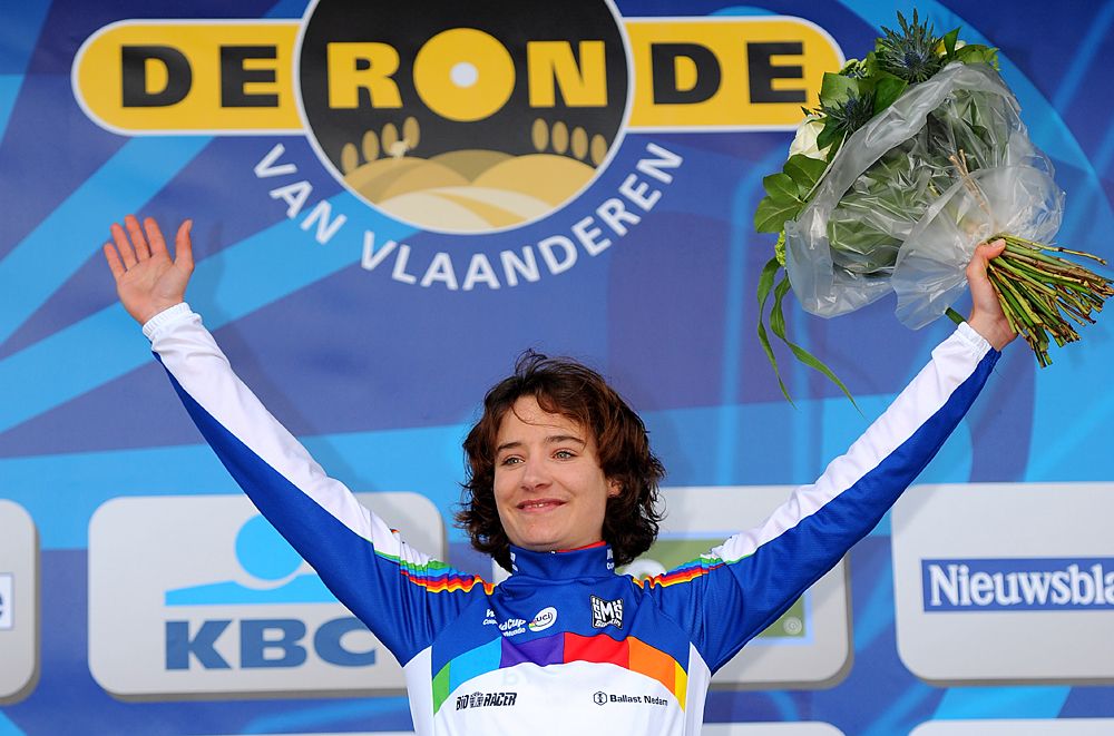 Marianne Vos leads UCI World Cup after placing second at Tour of Flanders