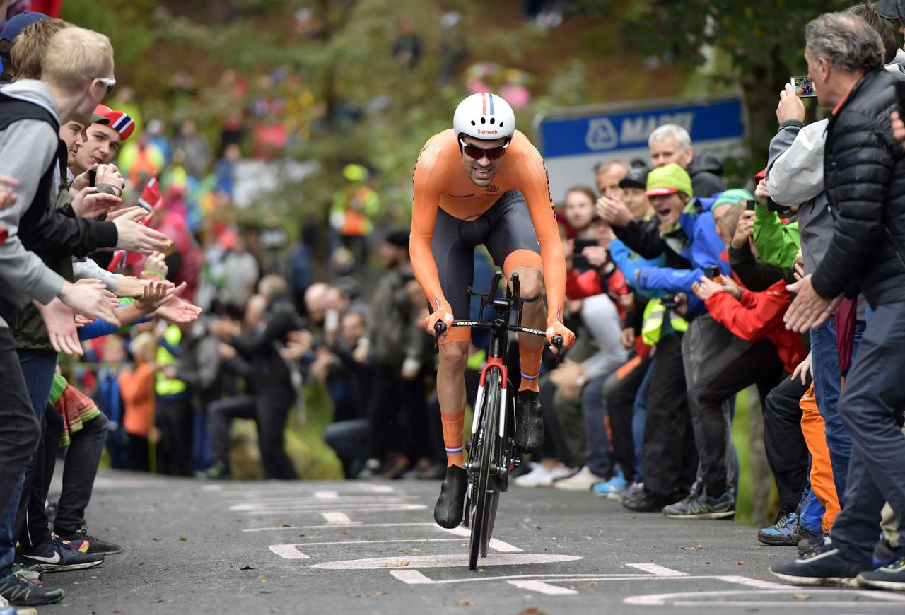 Tom Dumoulin en route to the win