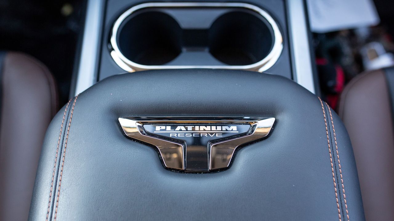 Nissan Titan