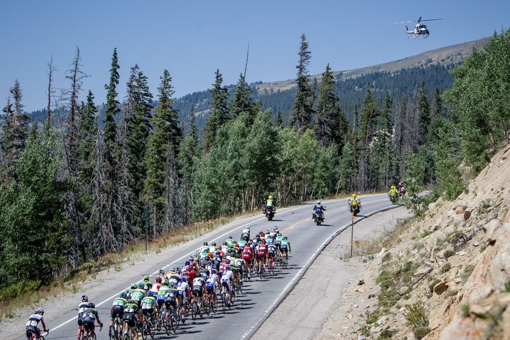 The peloton works its way up Independence Pass