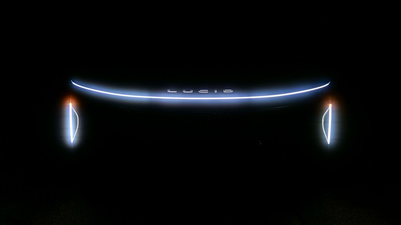 2025 Lucid Air Touring test drive.