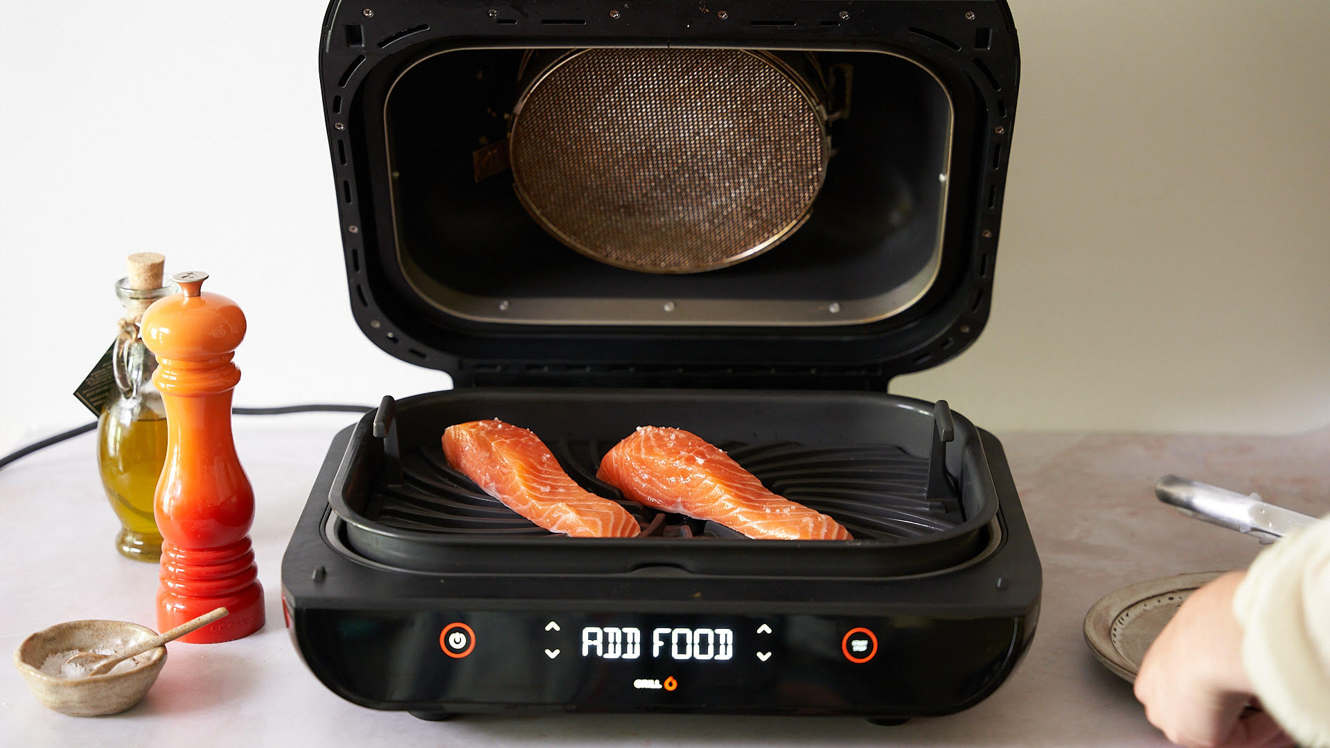 Cooking salmon in the Ninja Foodi MAX Health Grill & Air Fryer