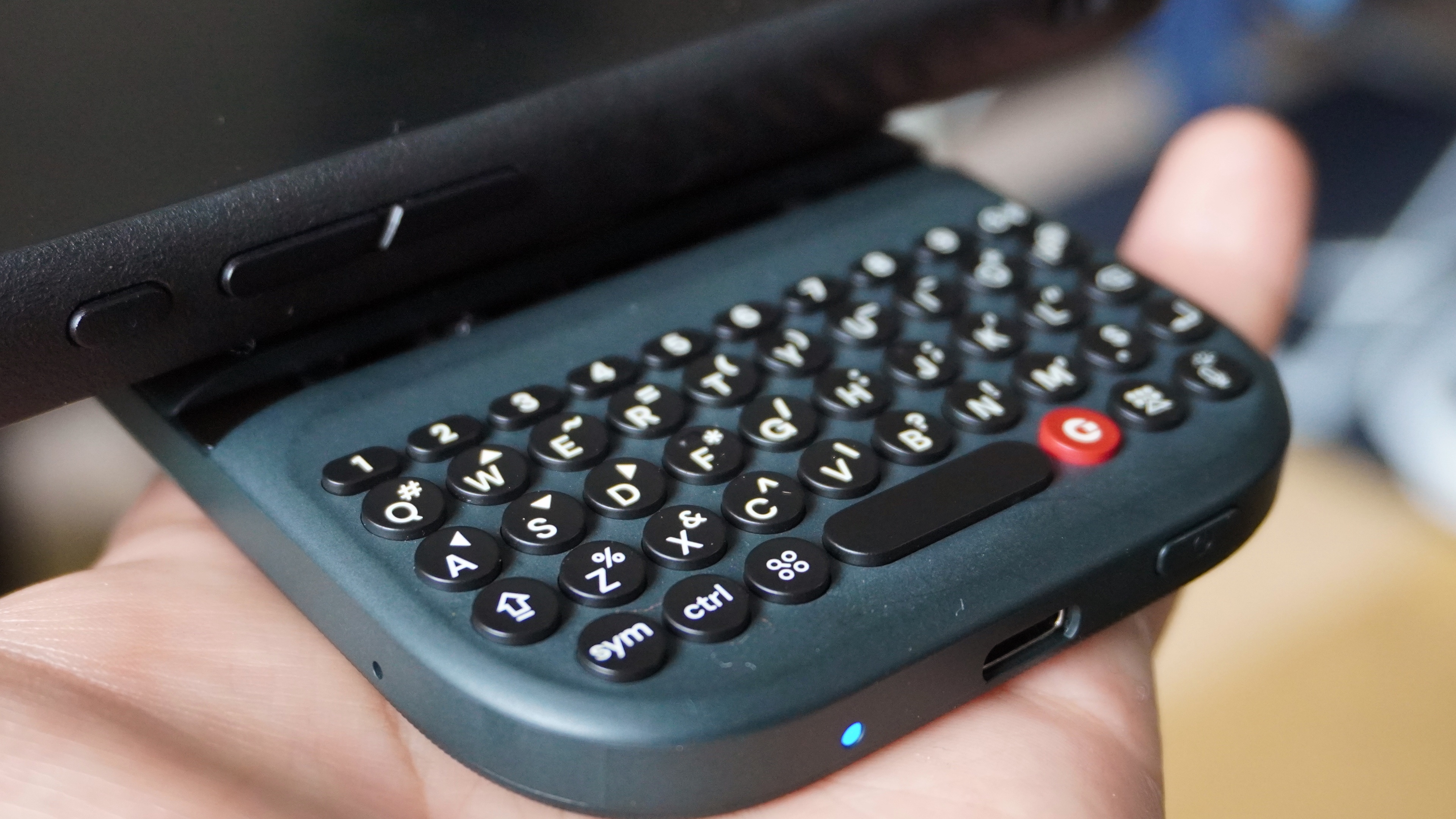 Clicks Power Keyboard