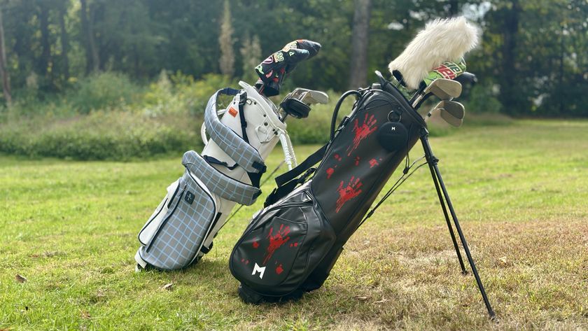 Customizable golf bags