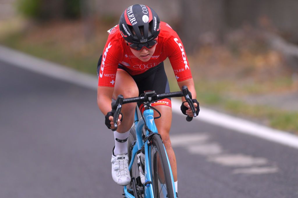Mariia Novolodskaia (Cogeas Mettler Look Pro Cycling Team) was on the attack late in the race but crashed before the finish line on stage 6 at the Giro Rosa