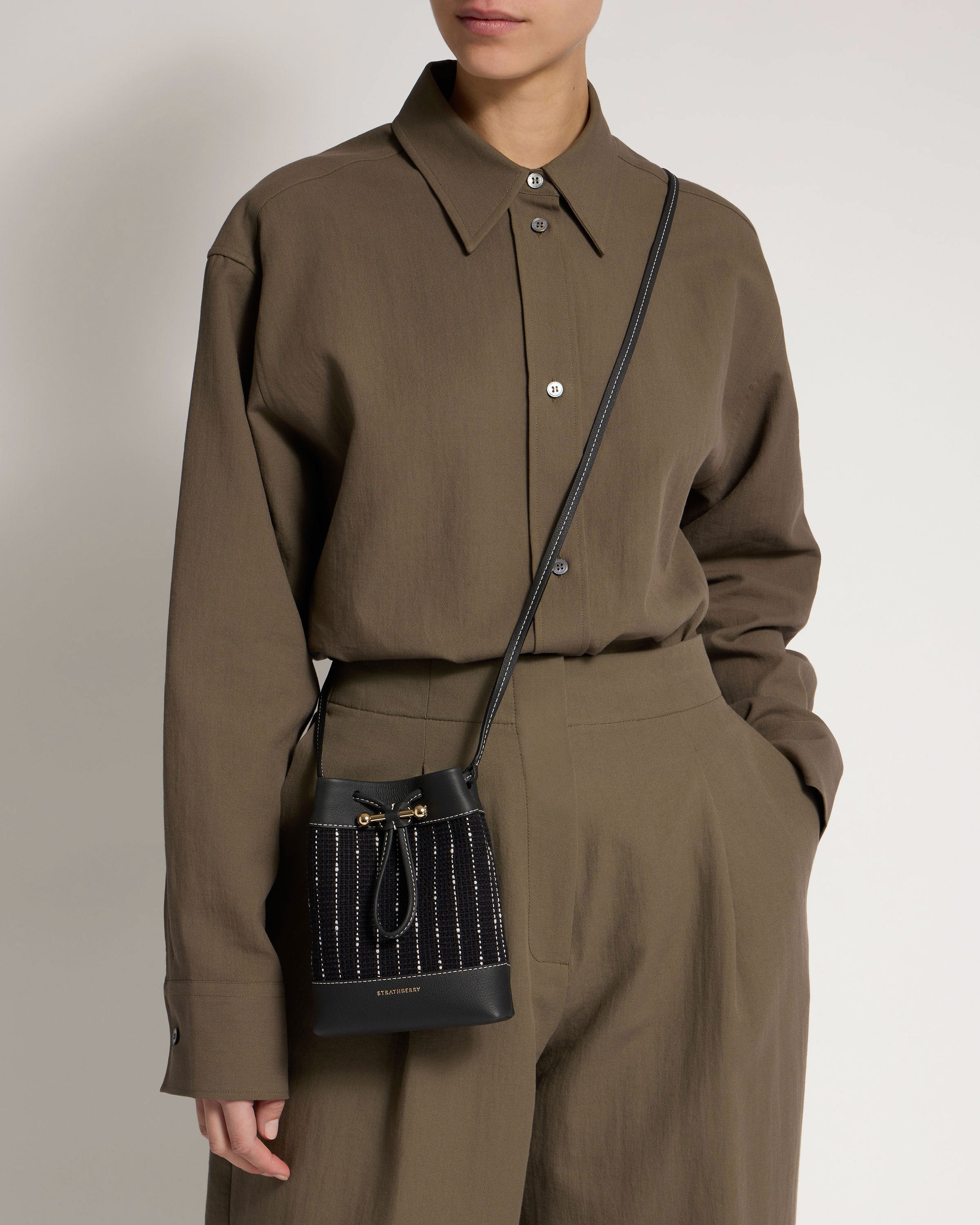 Osette Midi Pouch - Black Tweed