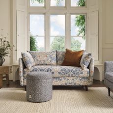 Swyft Model 08 Morris & Co sofa bed