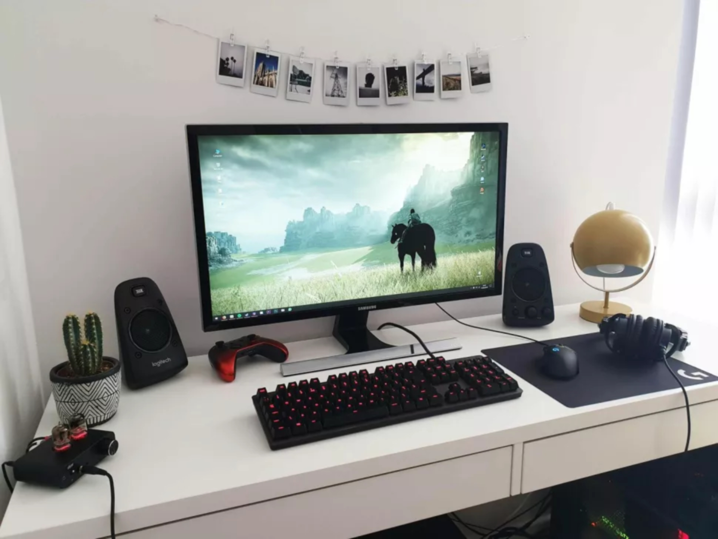 What Have You Used To Make Your Desk A Nicer Place? thumbnail